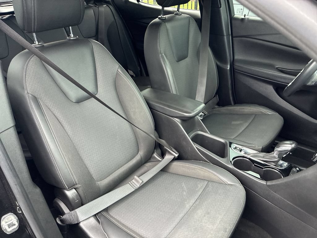 Used 2023 Buick Encore GX Preferred FWD image 21