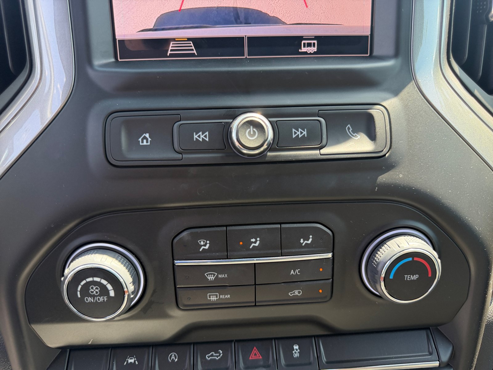 New 2026 Chevrolet Silverado 1500 Custom AWD/4WD image 11