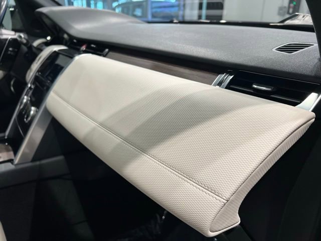 Used 2022 Land Rover Discovery Sport S R-Dynamic image 53