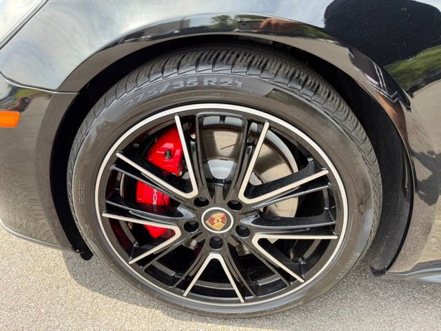 Used 2021 Porsche Panamera GTS AWD/4WD image 38