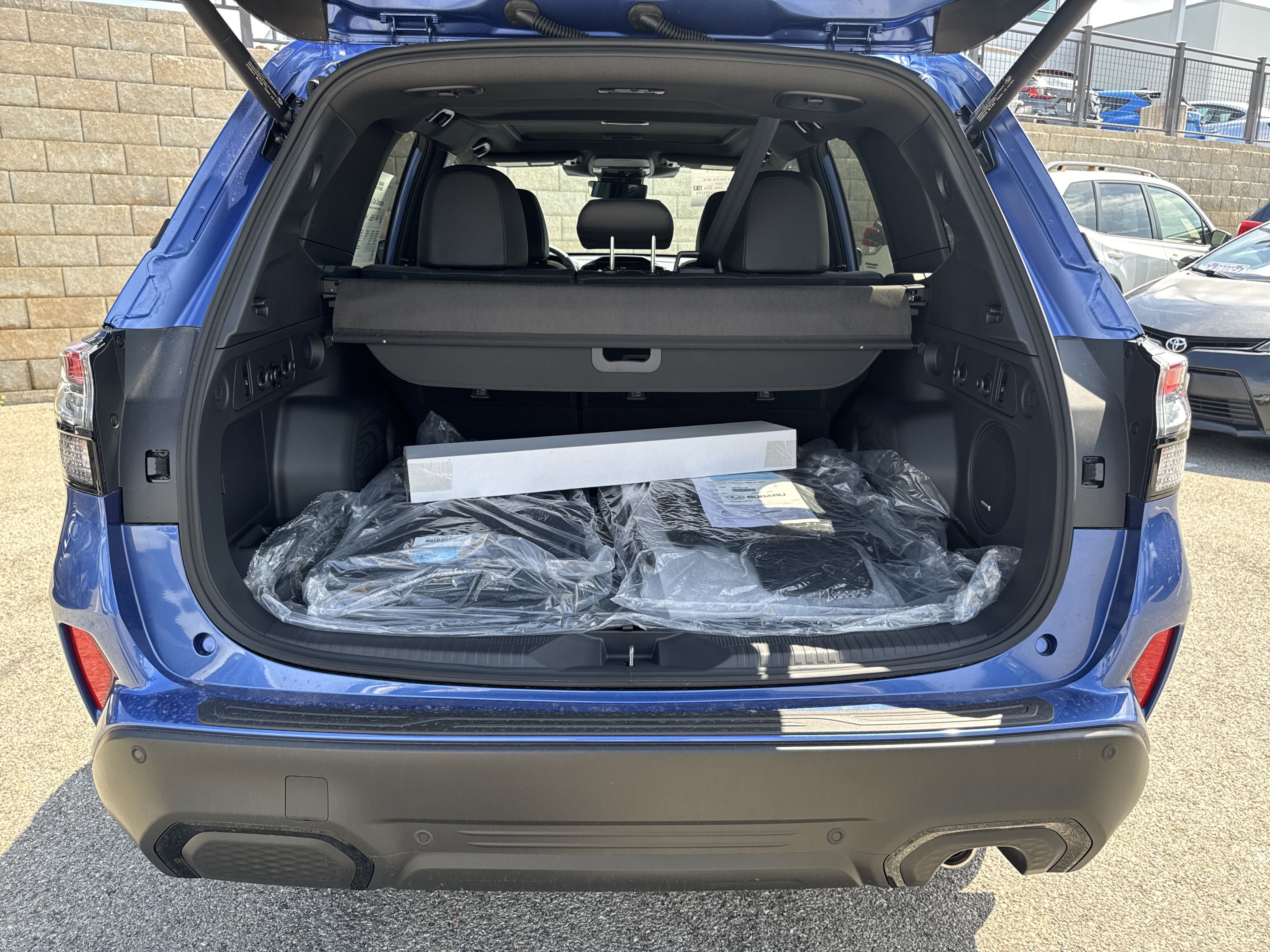 Certified 2025 Subaru Forester Touring w/ Touring Package AWD/4WD image 32