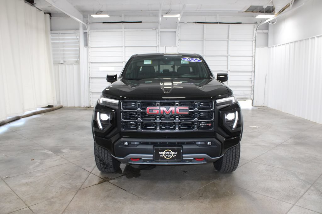 Used 2024 GMC Canyon AT4 AWD/4WD image 3