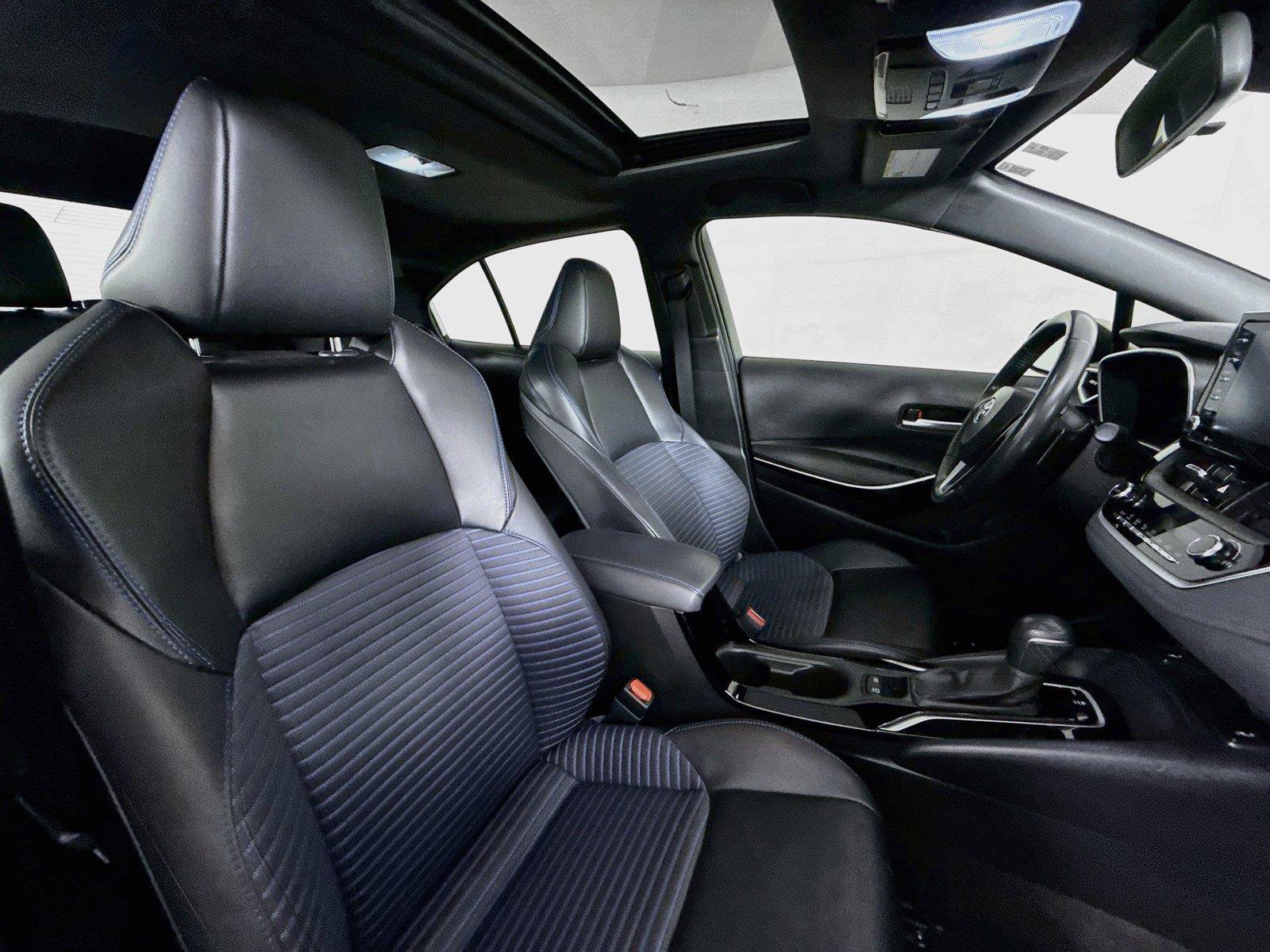 Certified 2022 Toyota Corolla XSE FWD image 39