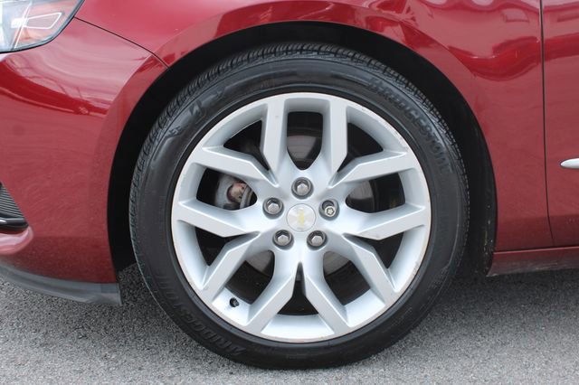 Used 2016 Chevrolet Impala LTZ w/ Enhanced Convenience Package FWD image 36