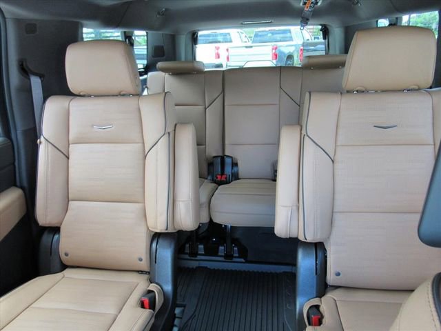 New 2026 Cadillac Escalade ESV Luxury w/ Touring Package image 20
