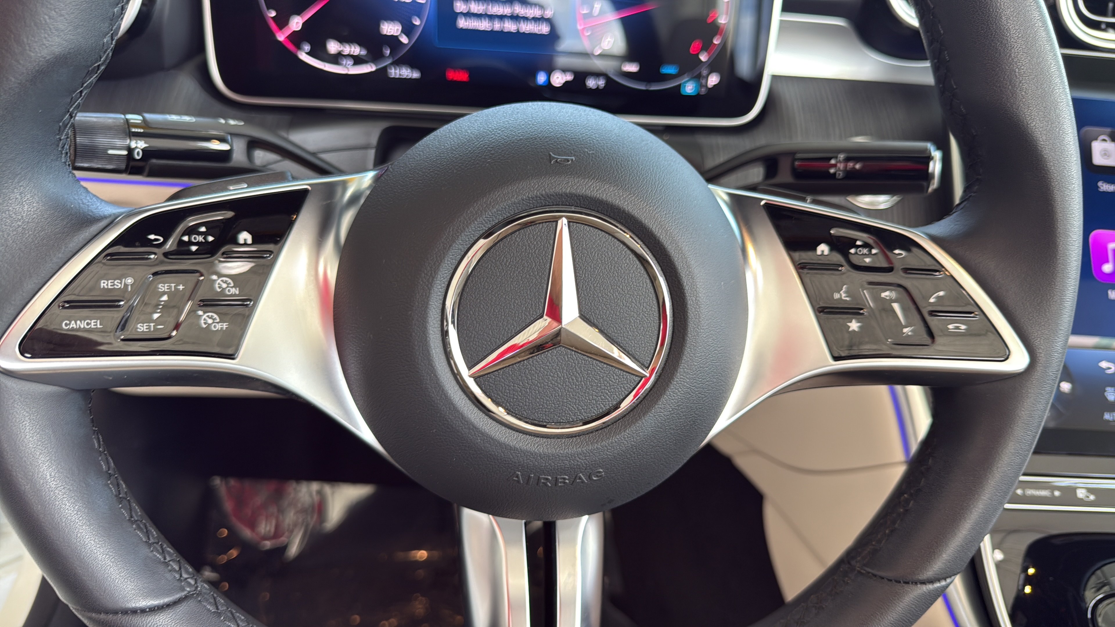 Certified 2026 Mercedes-Benz CLE 300 4MATIC Cabriolet image 24