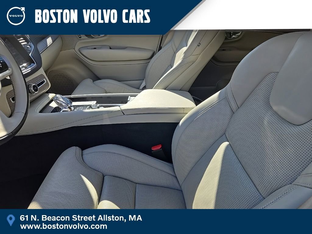 Used 2022 Volvo XC90 T8 Inscription image 17
