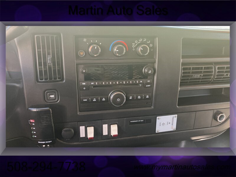 Used 2010 Chevrolet Express 1500 AWD w/ Power Package image 10