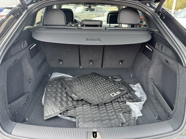 Certified 2024 Audi Q5 2.0T Prestige AWD/4WD image 33
