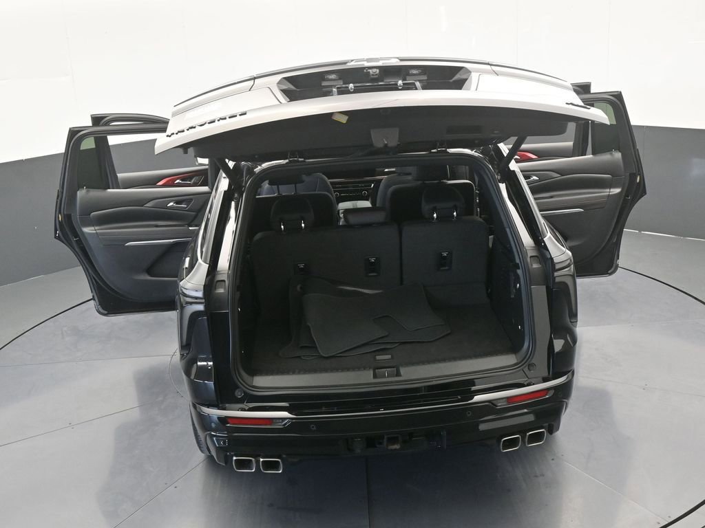 Used 2024 Chevrolet Traverse RS image 87