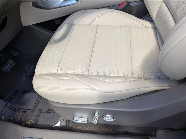 New 2025 Lincoln Nautilus Reserve image 4