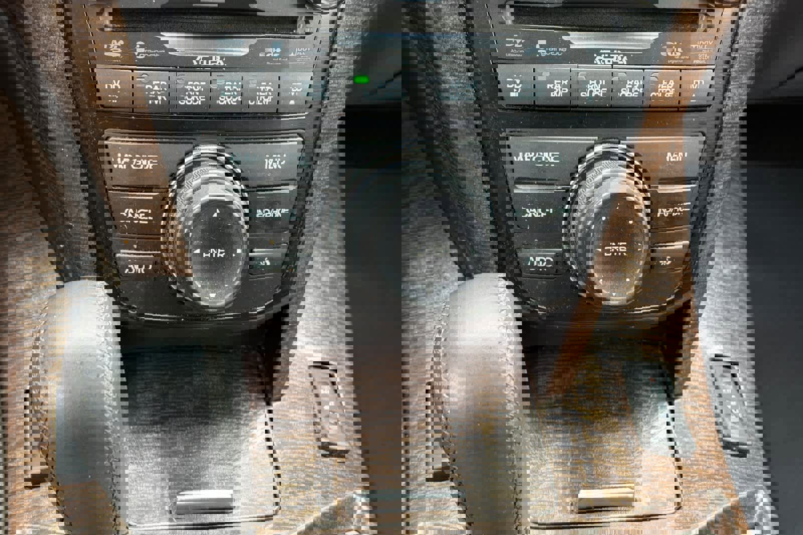 Used 2012 Acura MDX w/ Technology & Entertainment image 25