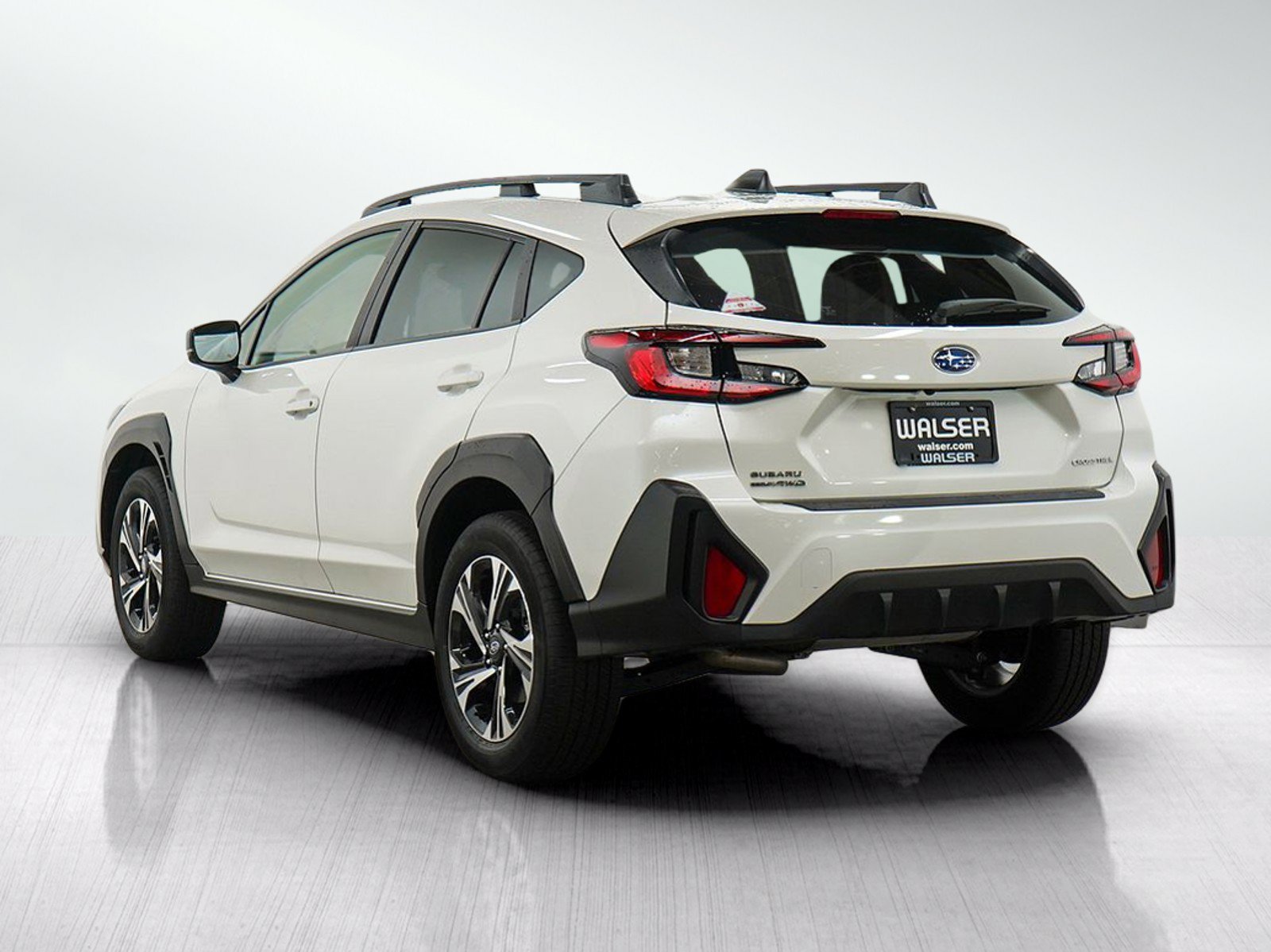 Used 2024 Subaru Crosstrek 2.0i Premium AWD/4WD image 3