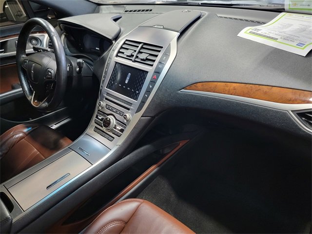 Used 2019 Lincoln MKZ Reserve image 16