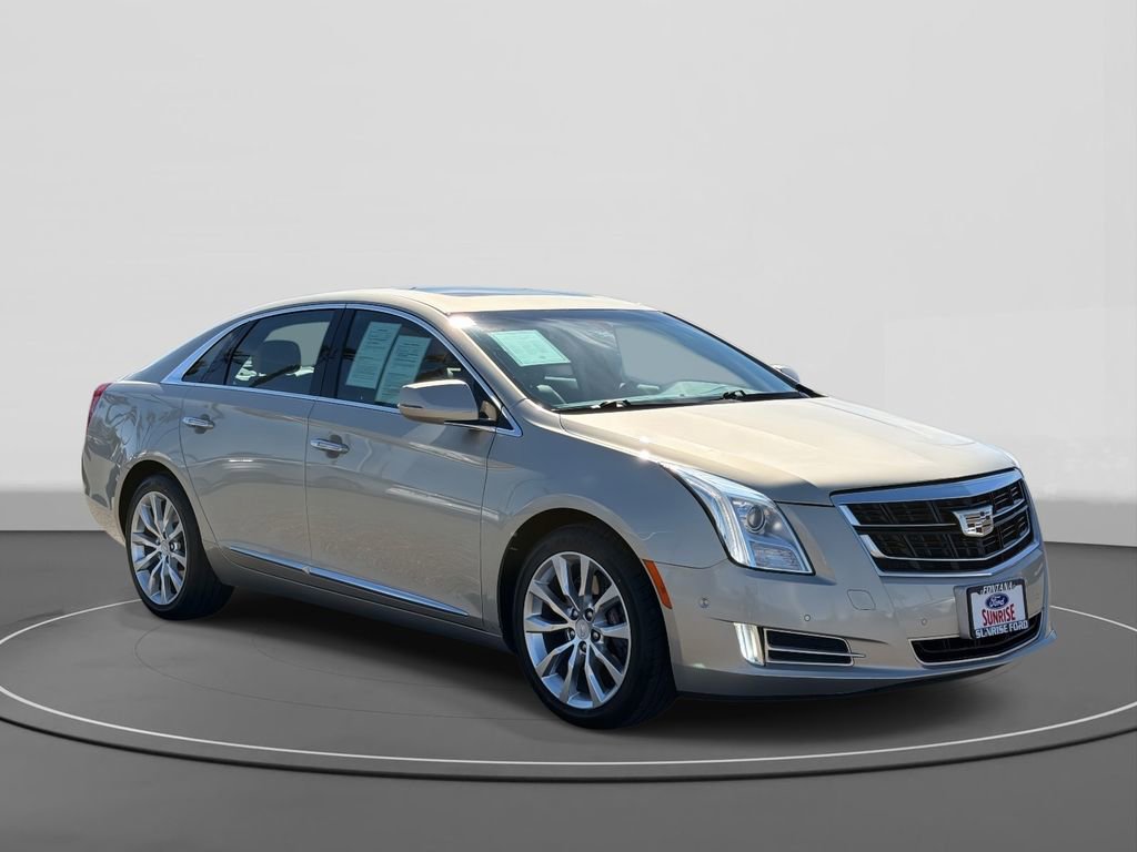 Used 2016 Cadillac XTS Luxury image 3