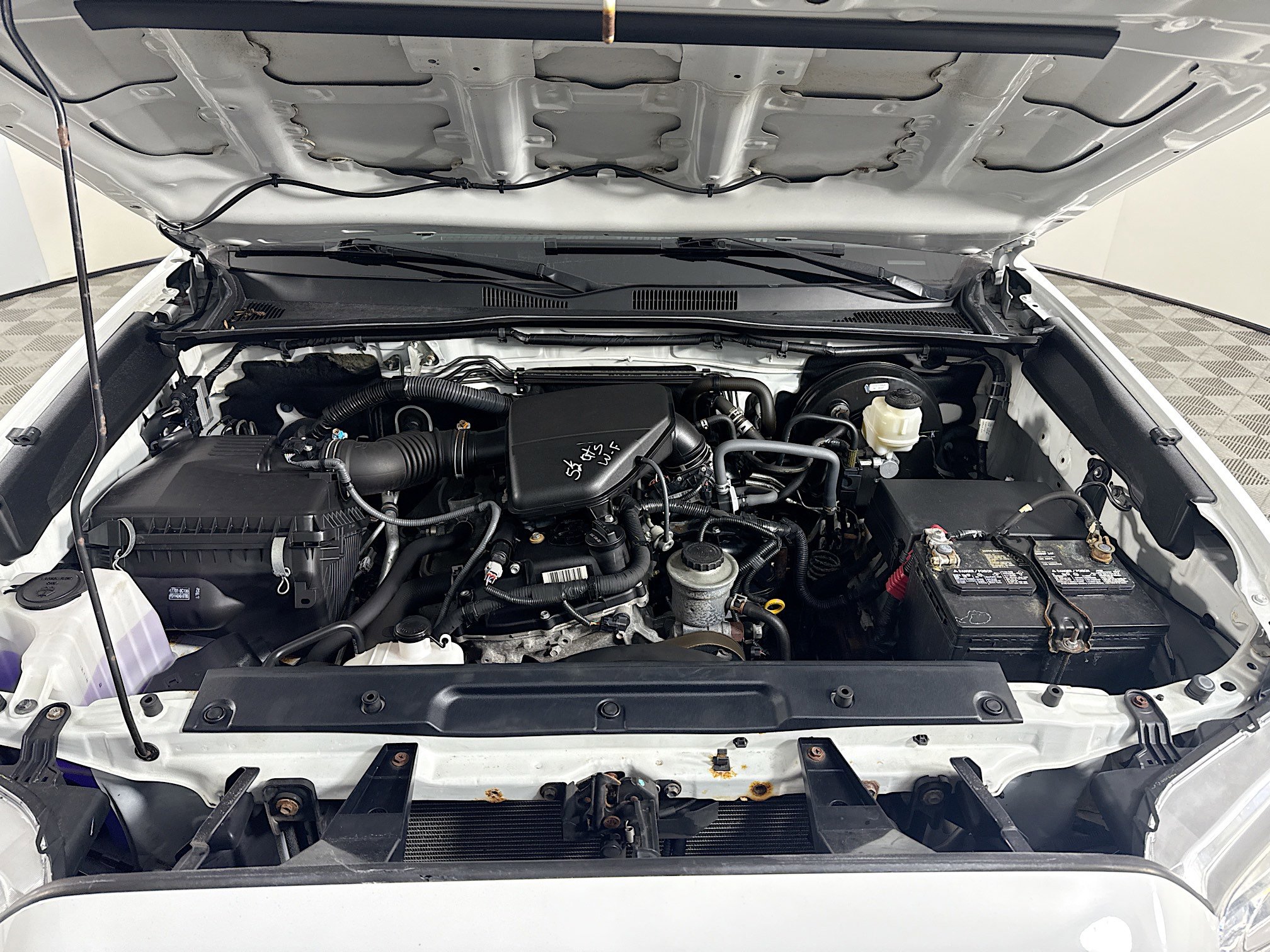 Used 2017 Toyota Tacoma SR image 34