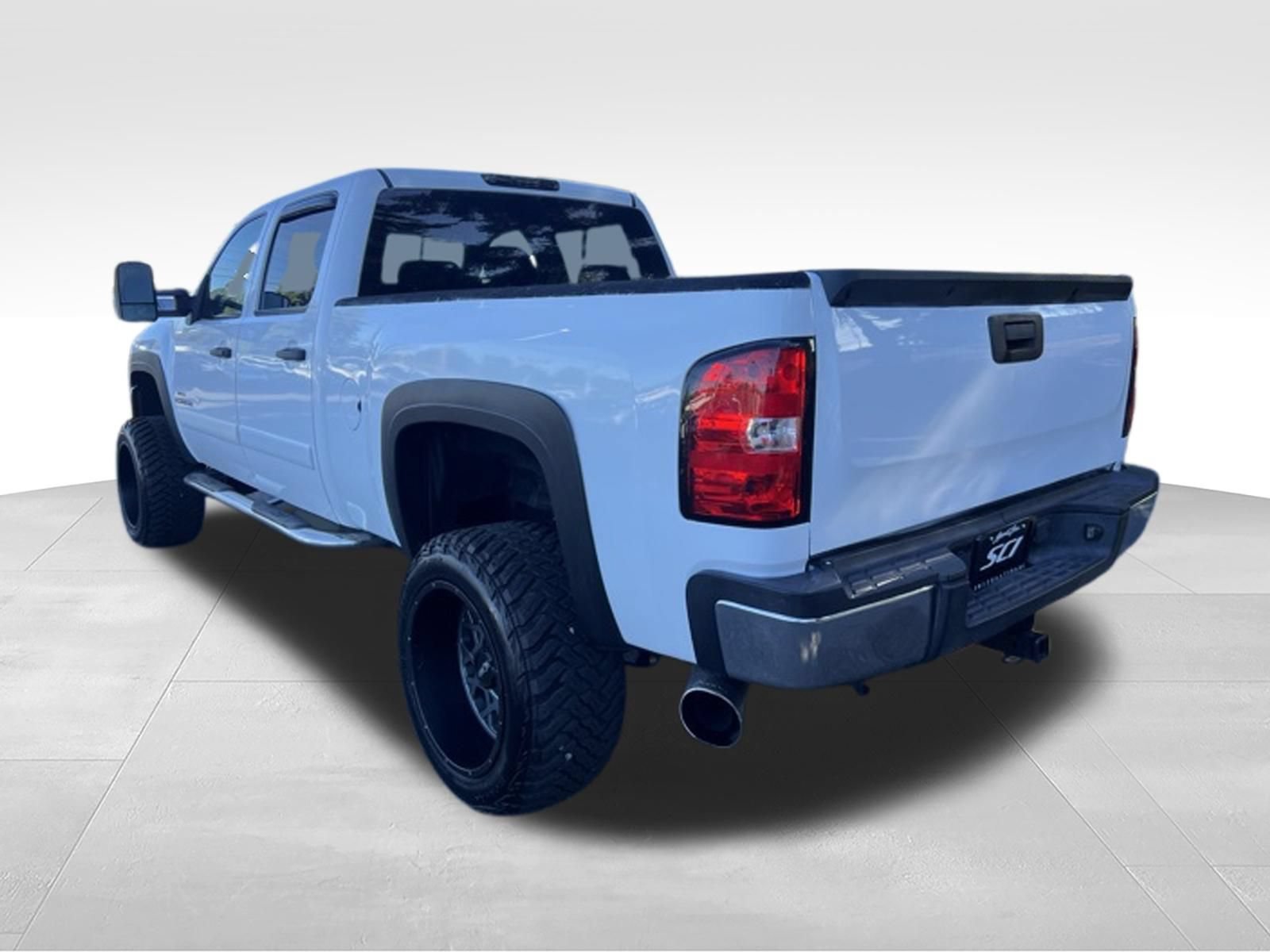 Used 2008 Chevrolet Silverado 2500 LT w/ 1LT Convenience Package AWD/4WD image 3