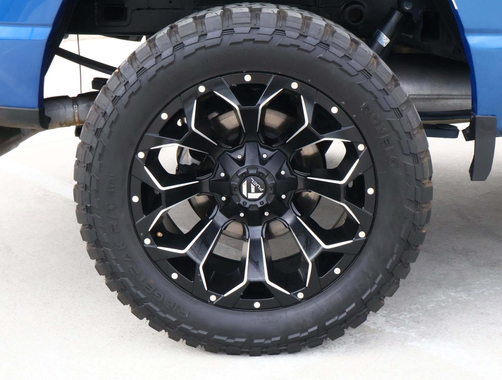 Used 2023 Ford F150 XLT w/ Equipment Group 302A High image 9