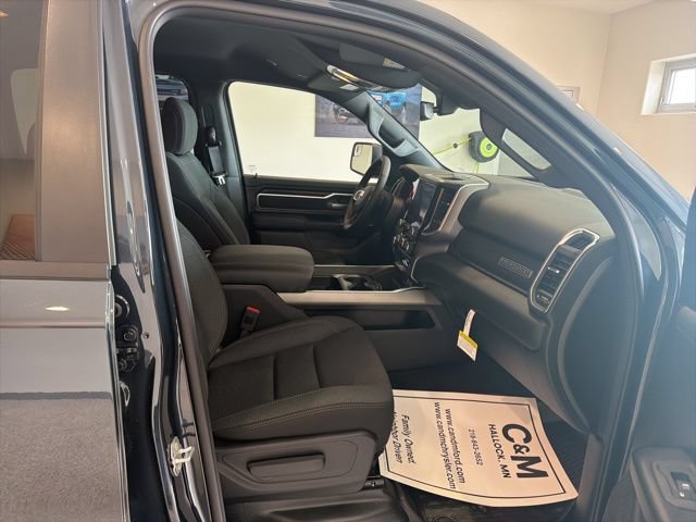 New 2026 RAM 1500 Big Horn AWD/4WD image 18