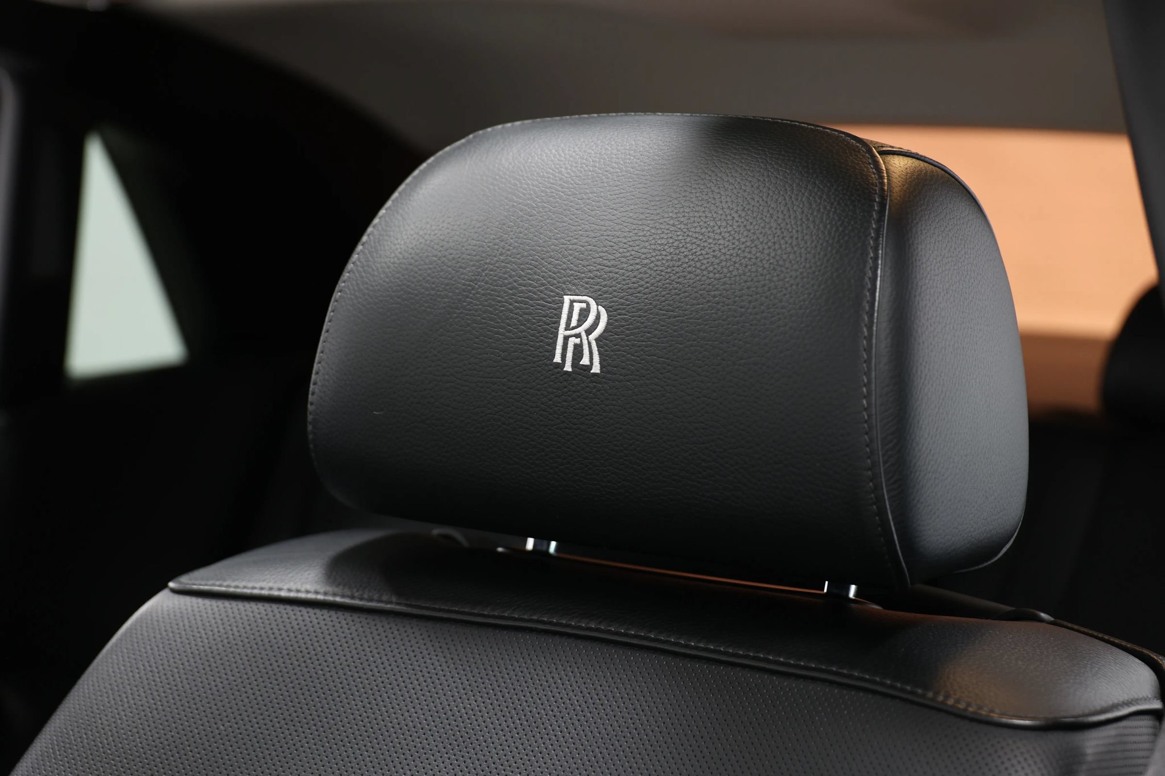 Used 2013 Rolls-Royce Ghost RWD image 19