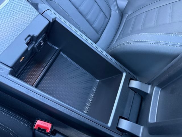 New 2026 BMW 330i xDrive Sedan AWD/4WD image 25