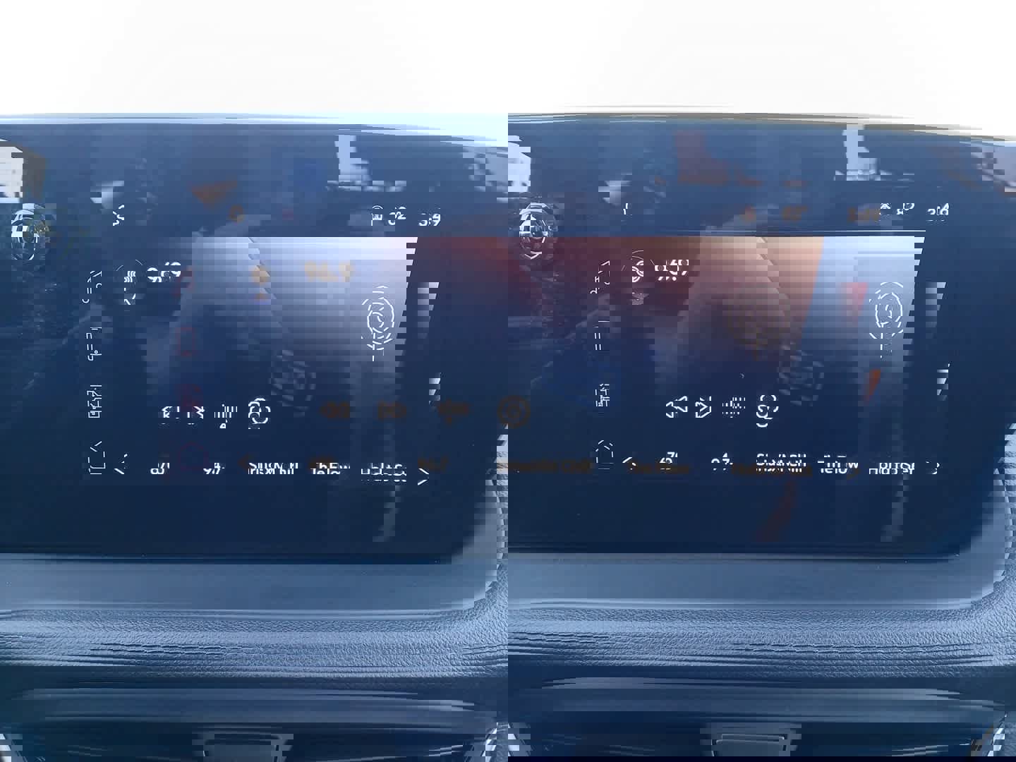 Used 2024 Buick Encore GX Preferred w/ Comfort Package image 46