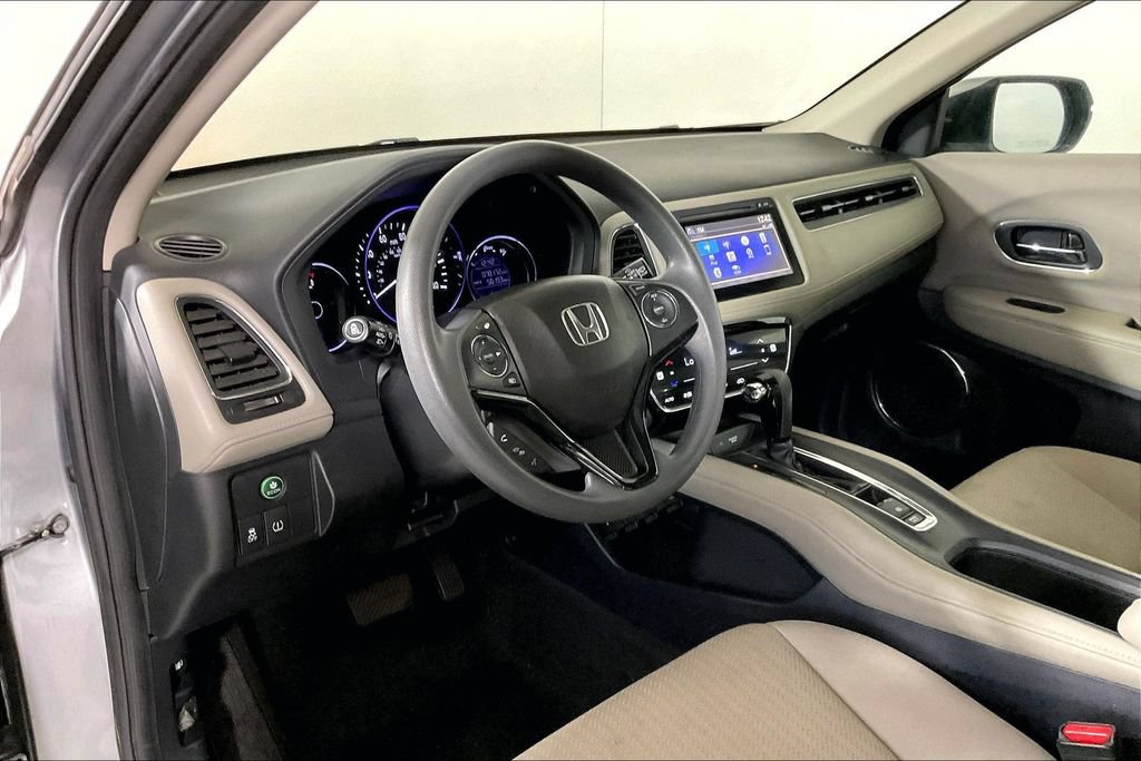 Used 2018 Honda HR-V EX image 14