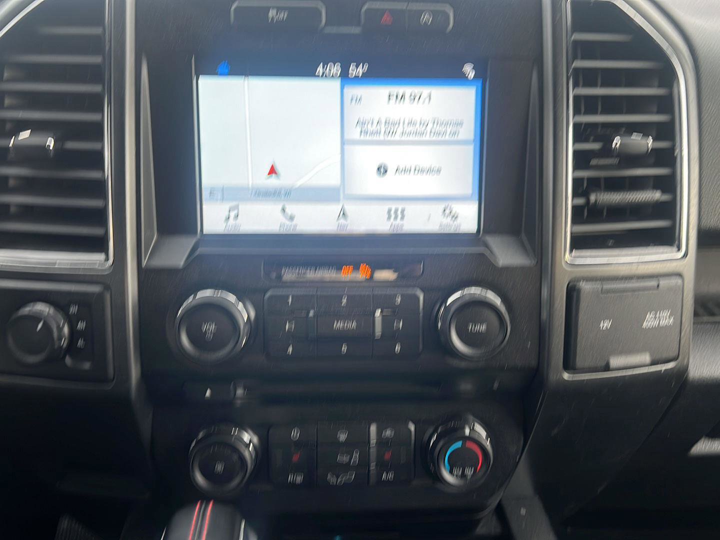 Used 2018 Ford F150 XLT w/ Equipment Group 302A Luxury image 21