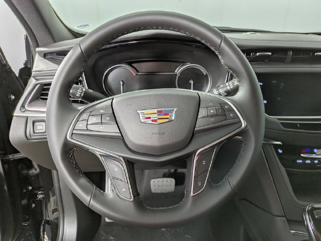 New 2026 Cadillac XT5 Luxury w/ LPO, Floor Liner Package AWD/4WD image 16