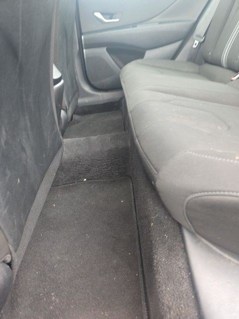 Used 2023 Hyundai Elantra SEL FWD image 16