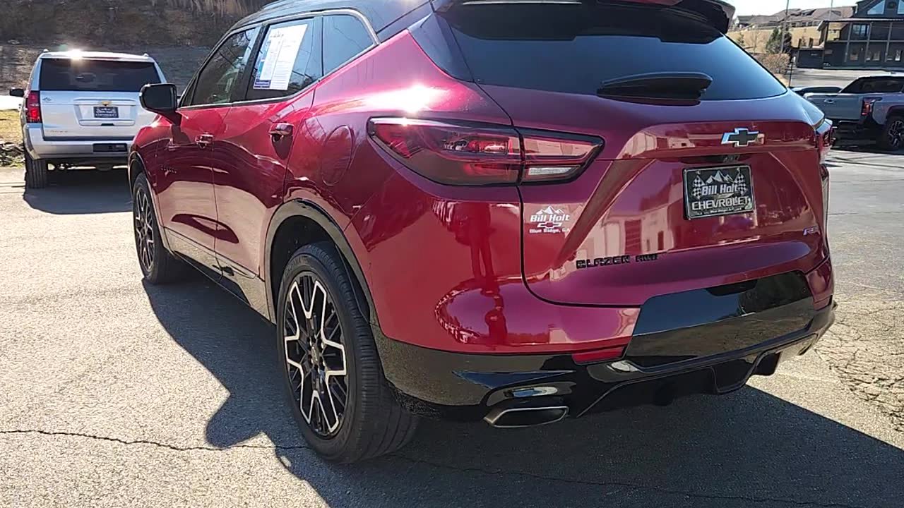 Used 2023 Chevrolet Blazer RS w/ Driver Confidence II Package image 6