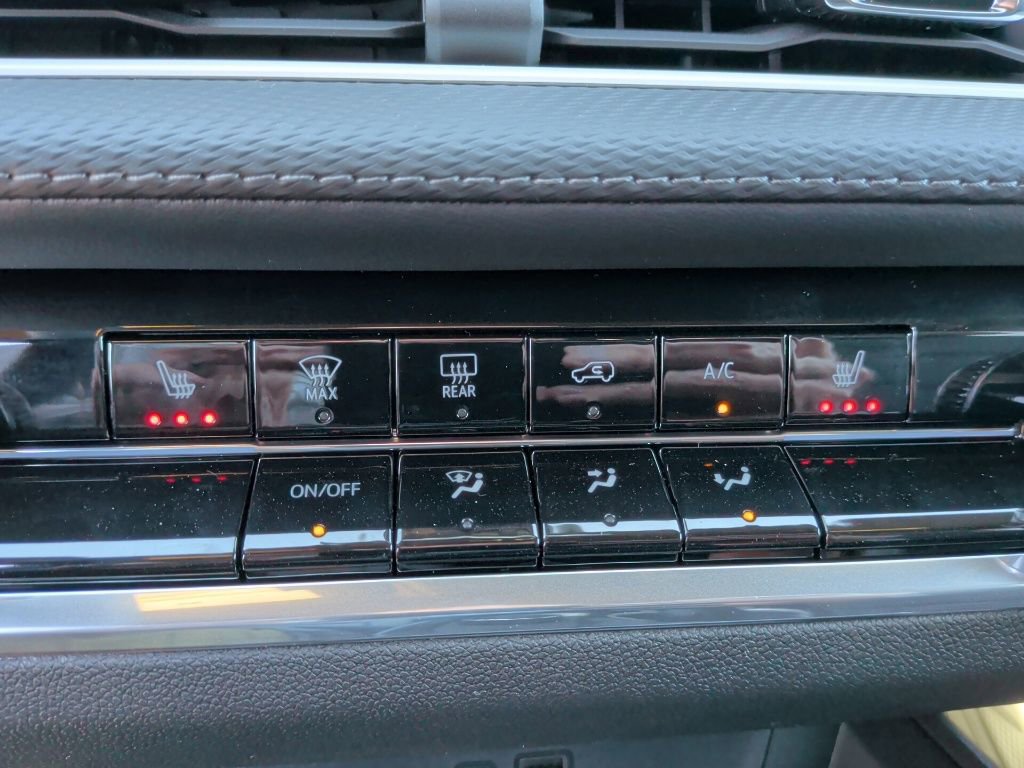 New 2026 Chevrolet Equinox LT w/ Safety and Technology Package image 26