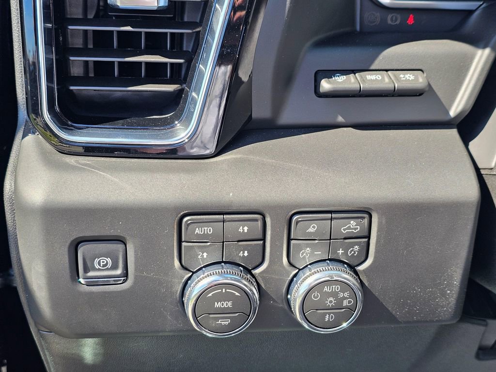 New 2026 GMC Sierra 3500 Denali image 26