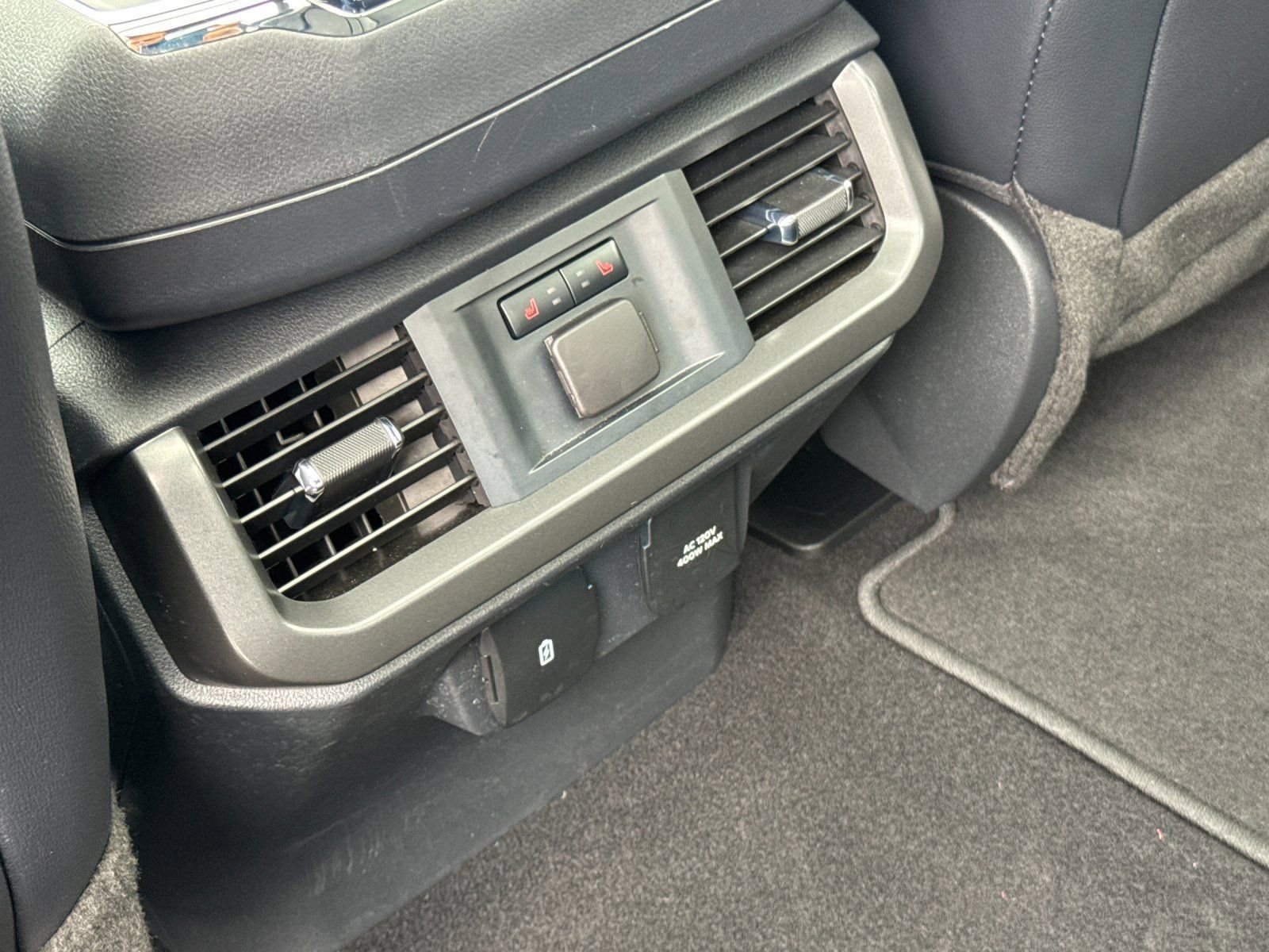 Used 2024 Ford F150 Lariat w/ Equipment Group 502A High image 15