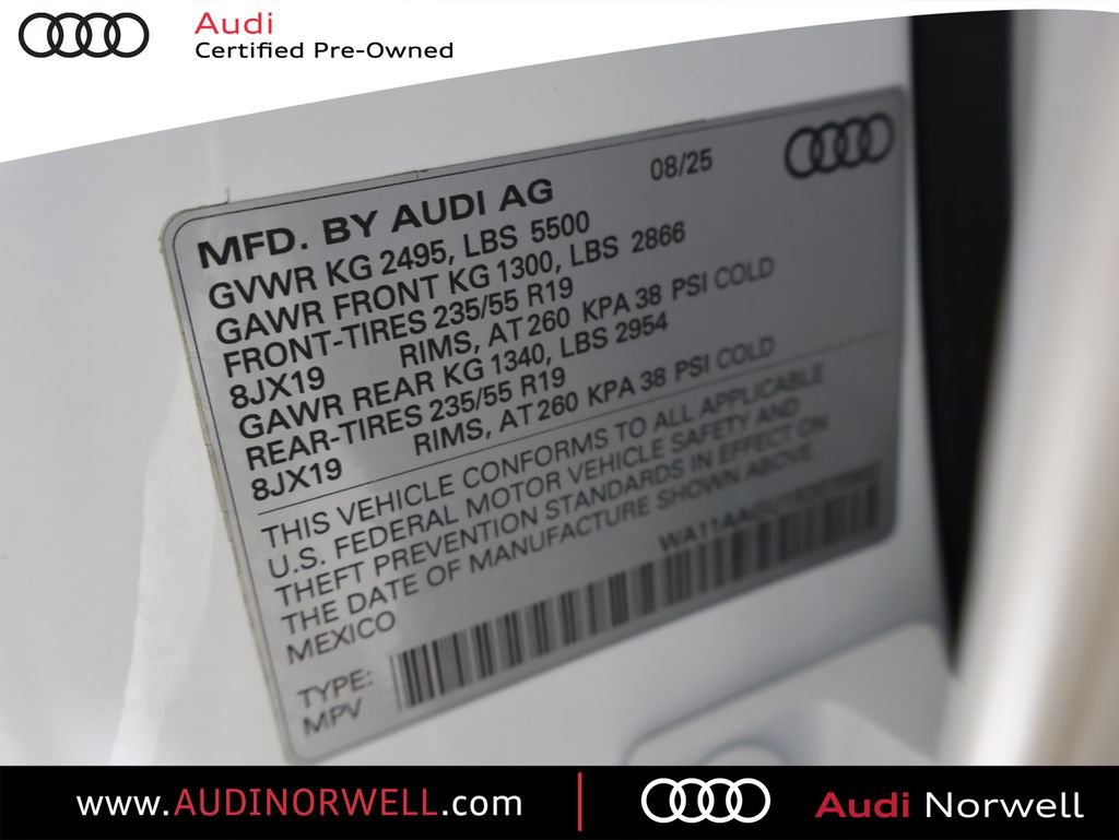 Certified 2025 Audi Q5 Premium w/ Convenience Package AWD/4WD image 3