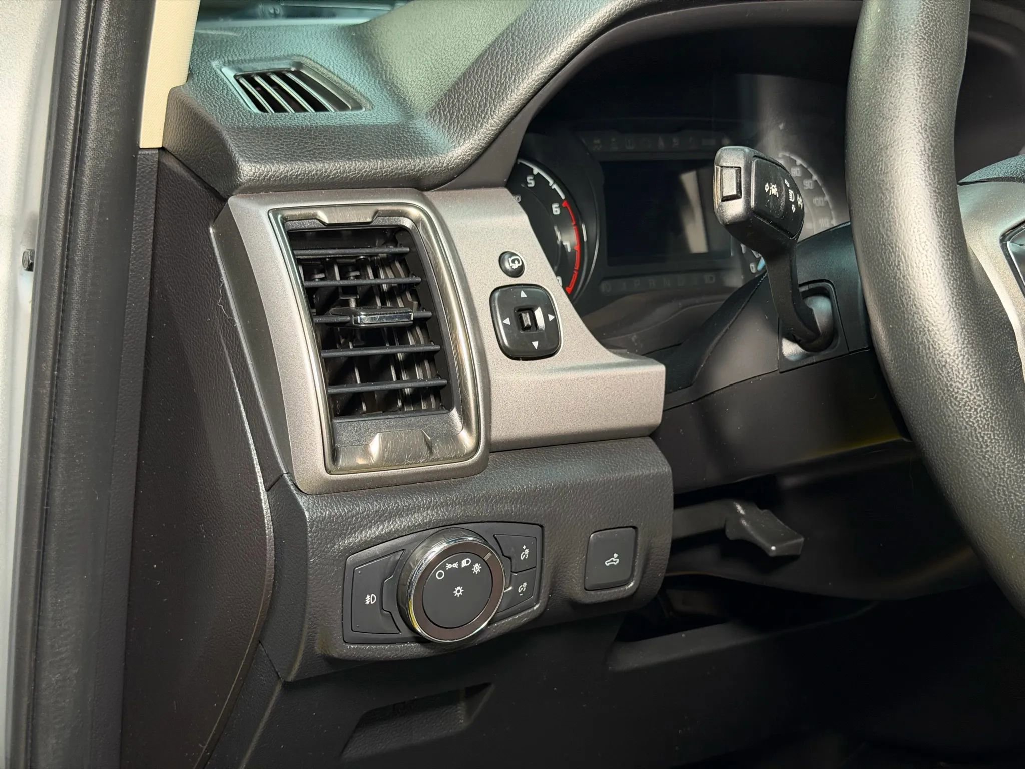 Used 2019 Ford Ranger XLT w/ Equipment Group 302A Luxury image 35