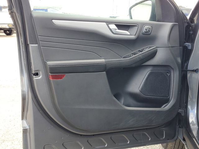 Used 2023 Ford Escape SE w/ PHEV Premium Package image 10