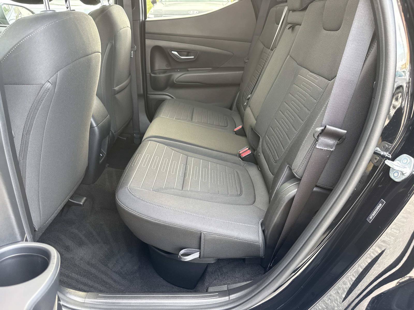 Certified 2025 Hyundai Santa Cruz SE AWD/4WD image 23