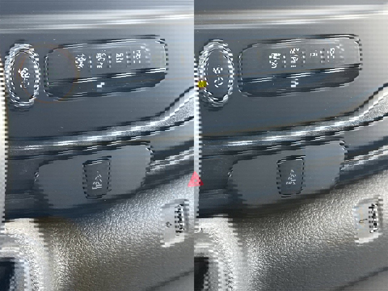 New 2026 Ford Transit 250 148 High Roof Extended w/ Load Area Protection Package image 5