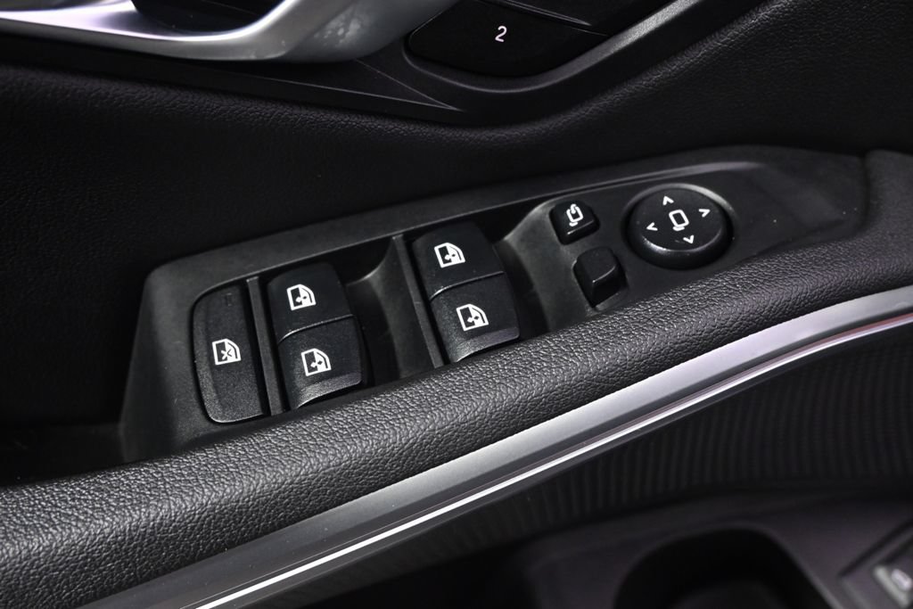 Used 2021 BMW 330i xDrive Sedan w/ Premium Package AWD/4WD image 23