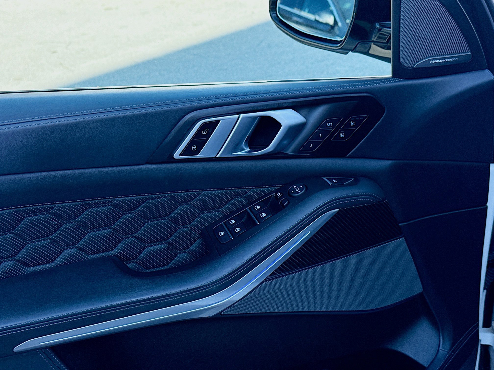 Used 2024 BMW X5 M Competition w/ Executive Package image 17