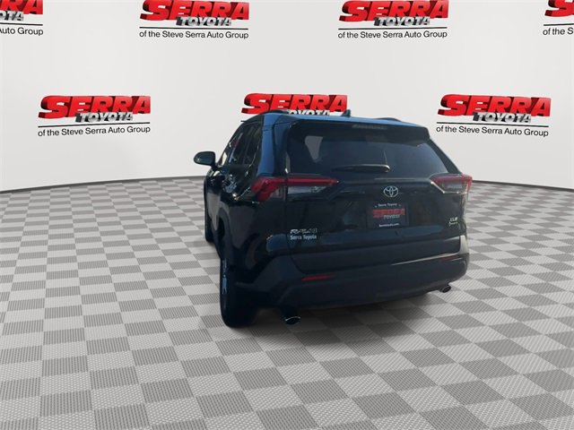Used 2025 Toyota RAV4 XLE w/ Convenience Package image 7