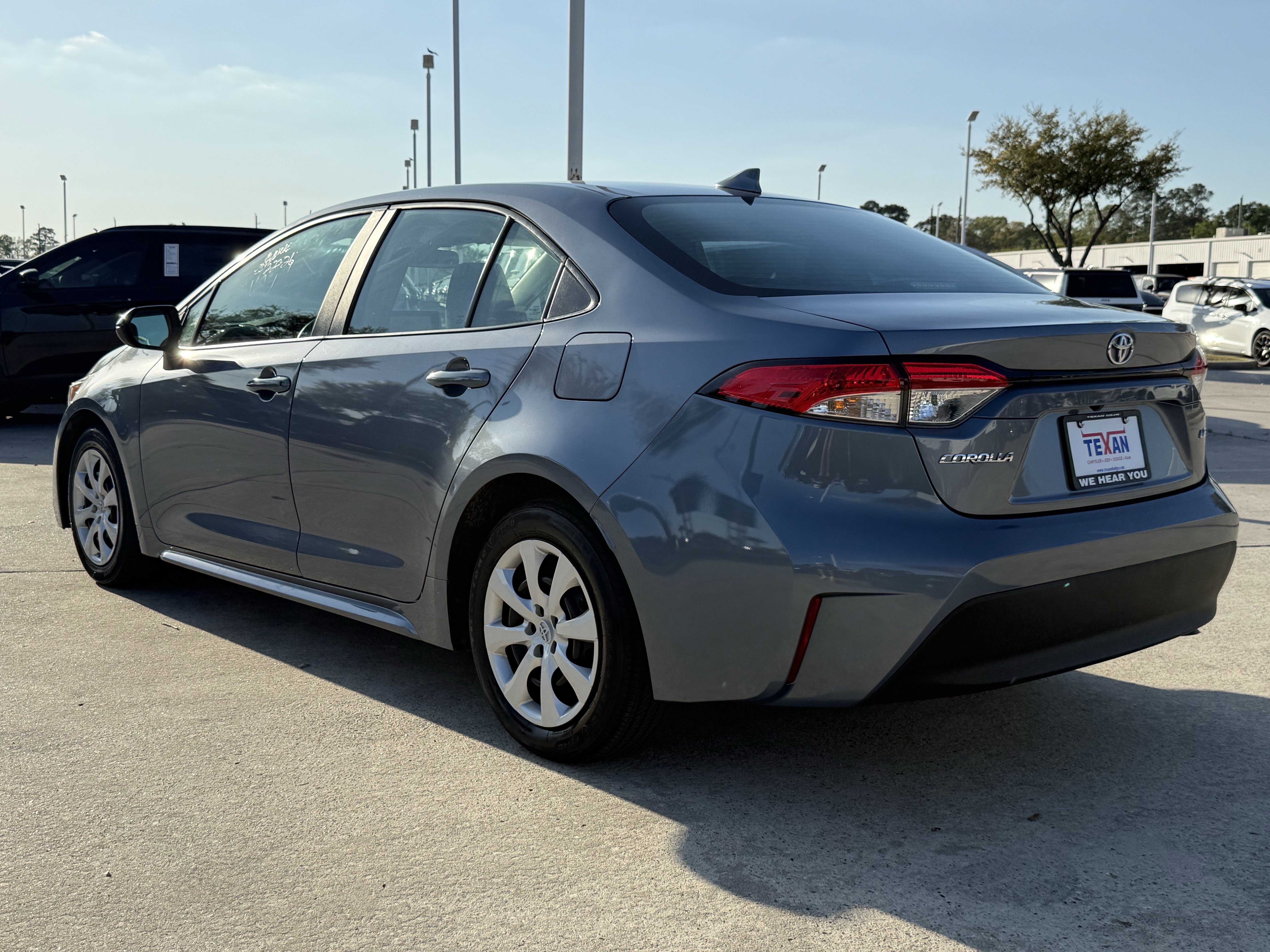 Used 2024 Toyota Corolla LE image 7