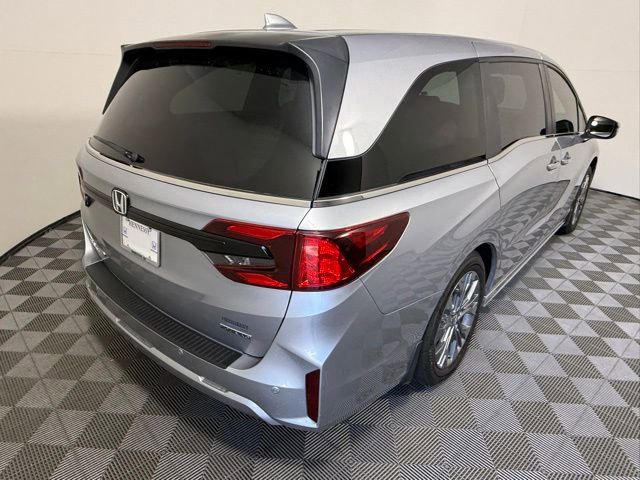 Used 2026 Honda Odyssey Touring image 6