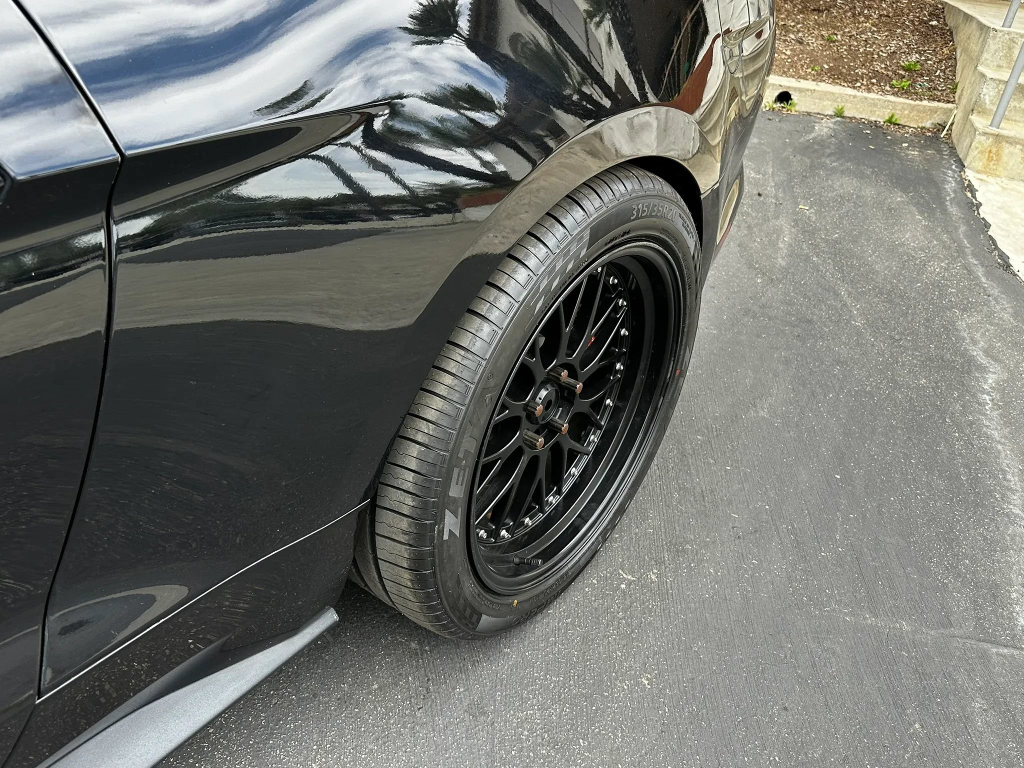 Used 2017 Ford Mustang GT RWD image 18