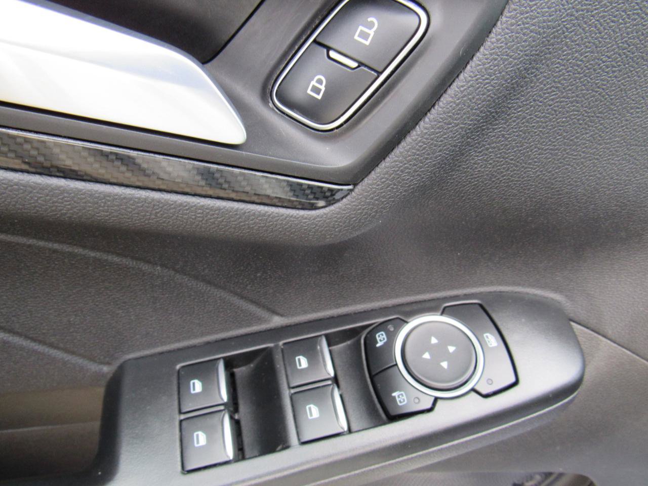 Used 2023 Ford Escape ST-Line w/ Tech Pack #1 AWD/4WD image 9