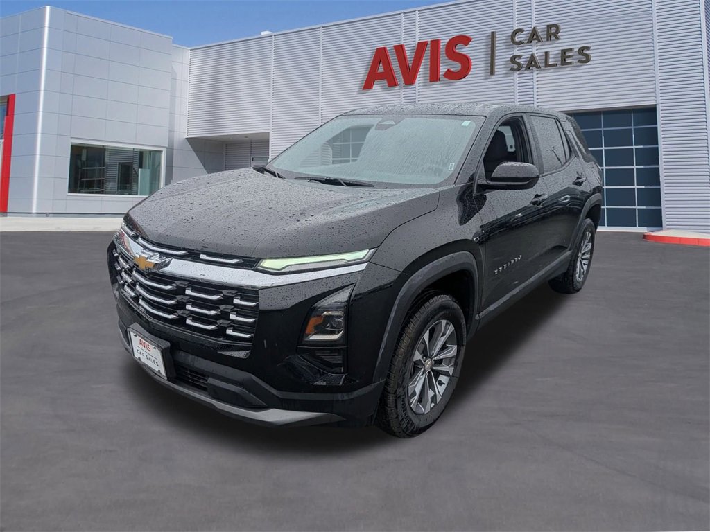 Used 2025 Chevrolet Equinox LT image 1