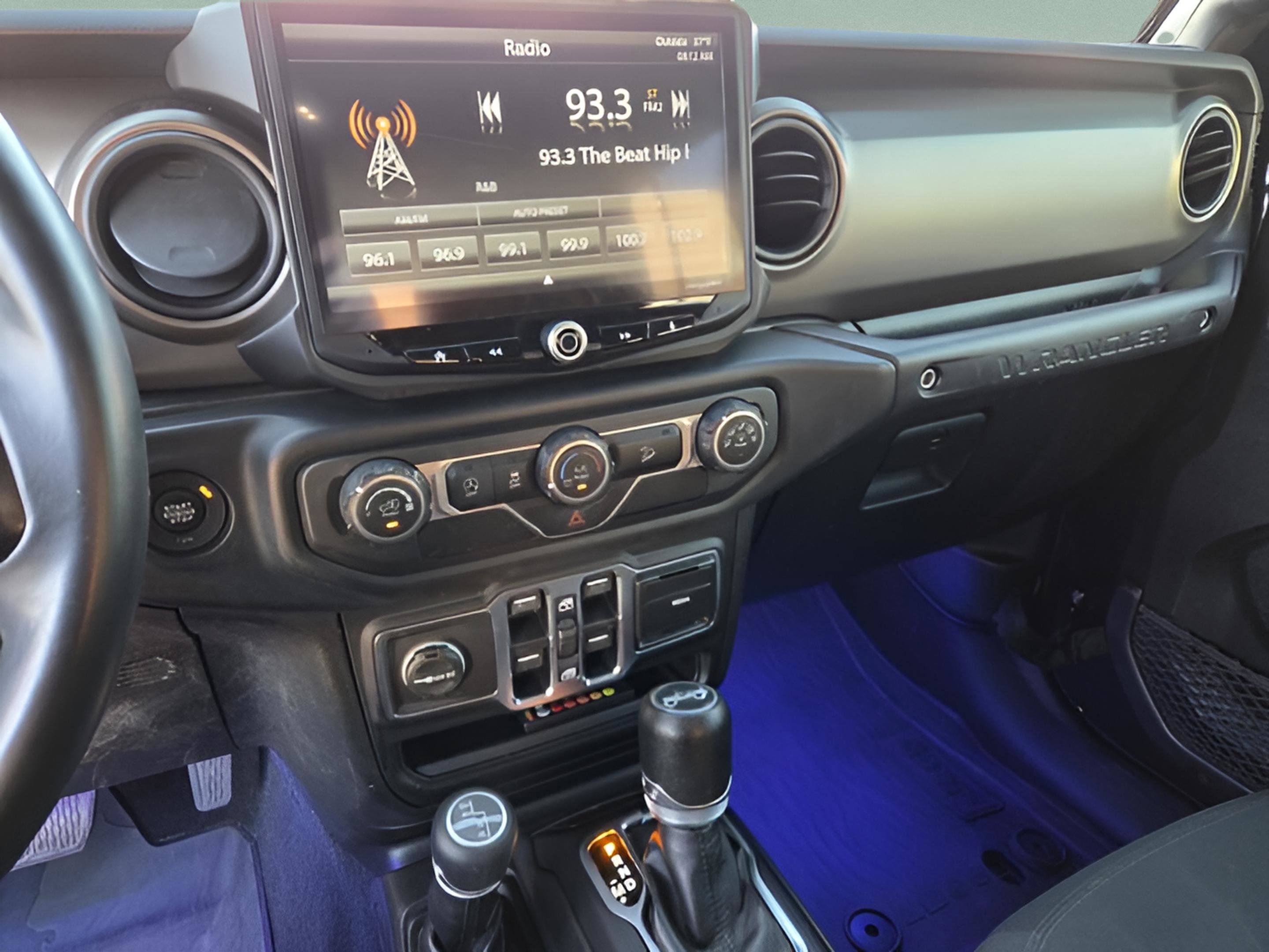 Used 2018 Jeep Wrangler Unlimited Sport S image 7