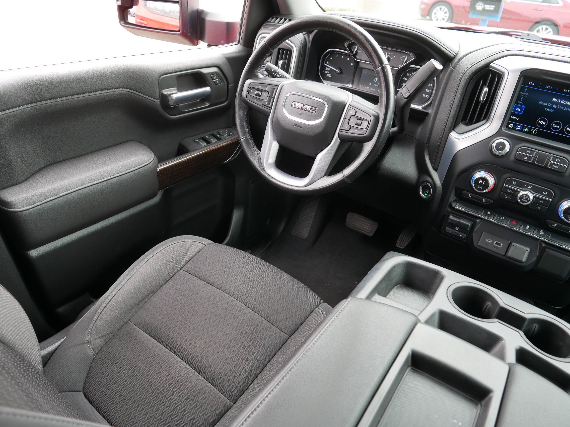 Used 2021 GMC Sierra 1500 Elevation w/ X31 Off-Road Package image 9