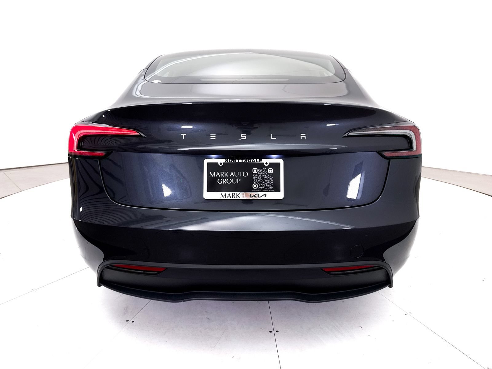 Used 2024 Tesla Model 3 Long Range RWD image 17